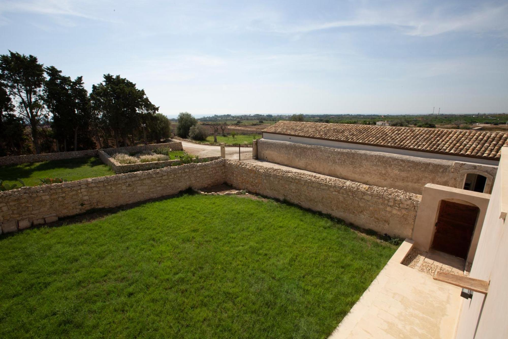 Ballium Luxury Relais Avola Εξωτερικό φωτογραφία