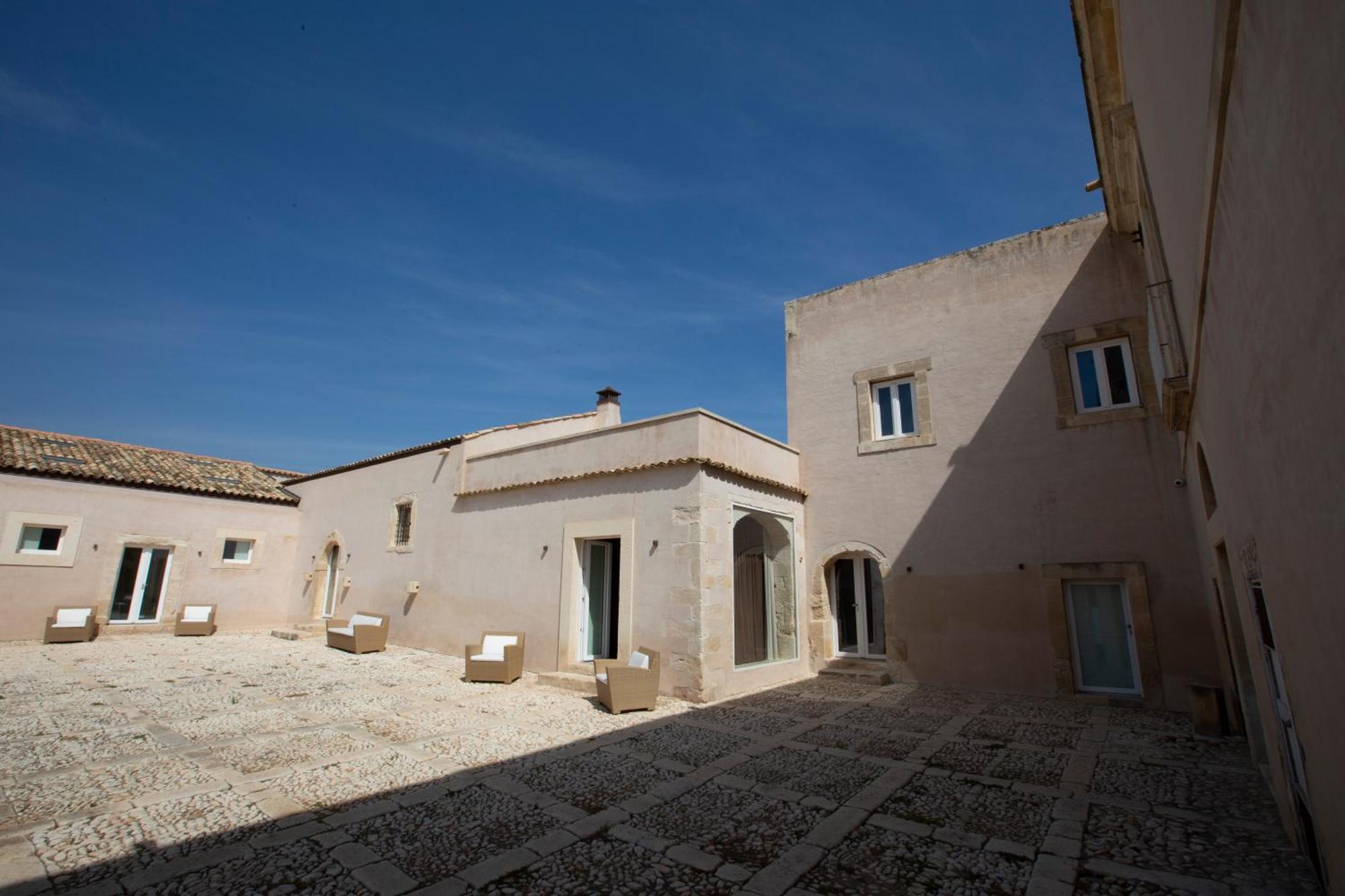 Ballium Luxury Relais Avola Εξωτερικό φωτογραφία