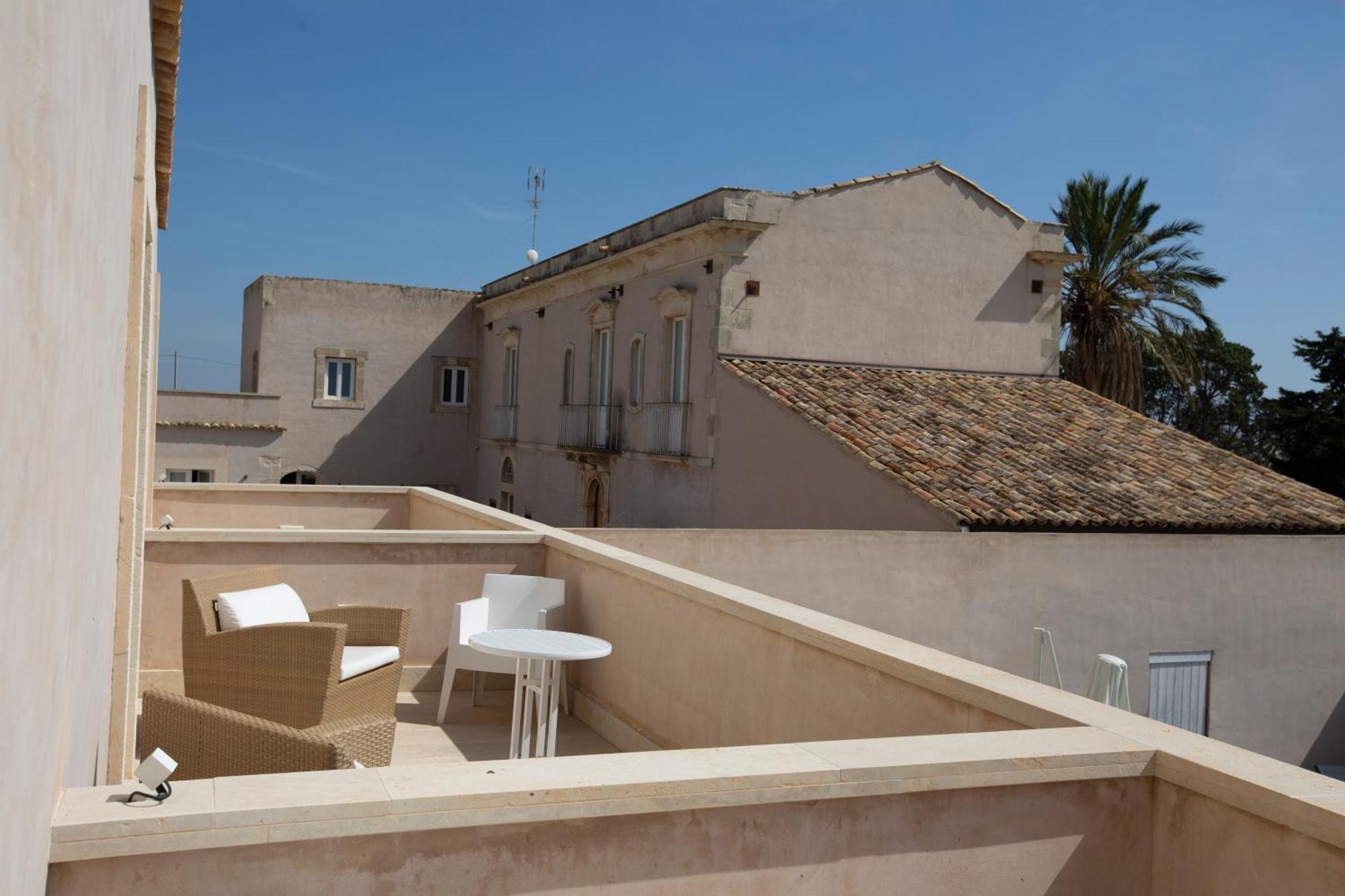 Ballium Luxury Relais Avola Εξωτερικό φωτογραφία