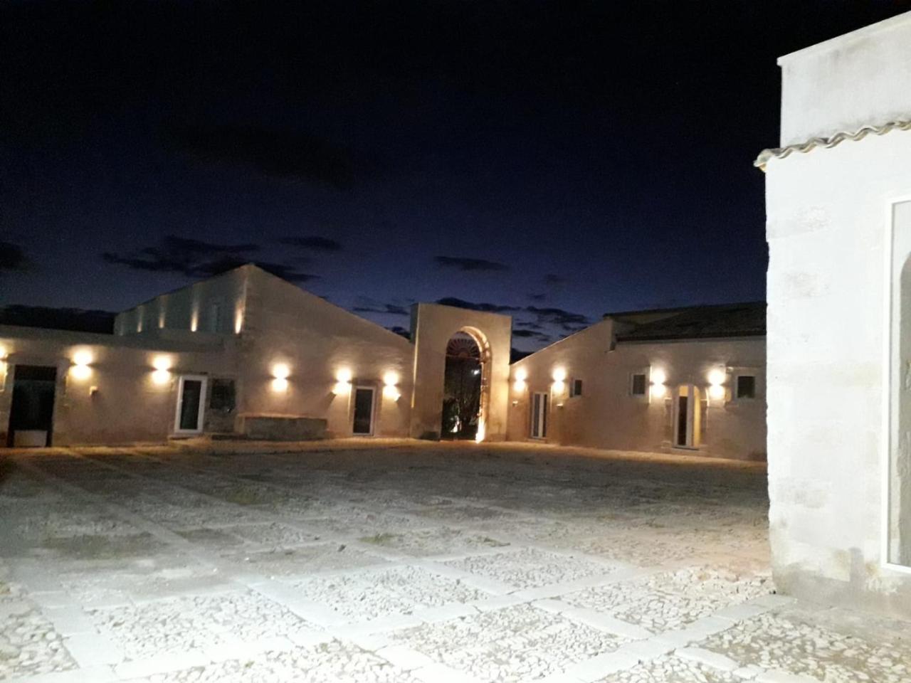 Ballium Luxury Relais Avola Εξωτερικό φωτογραφία