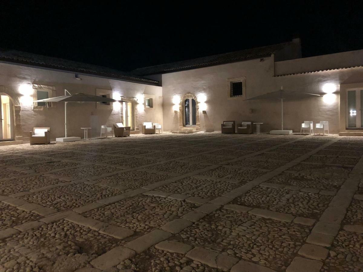 Ballium Luxury Relais Avola Εξωτερικό φωτογραφία